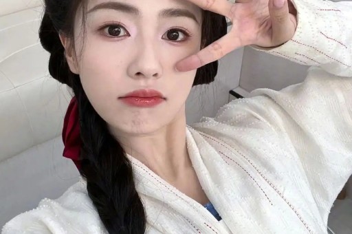 看到方媛在综艺里耍大牌袁咏仪嫌弃的眼神装都不装一下